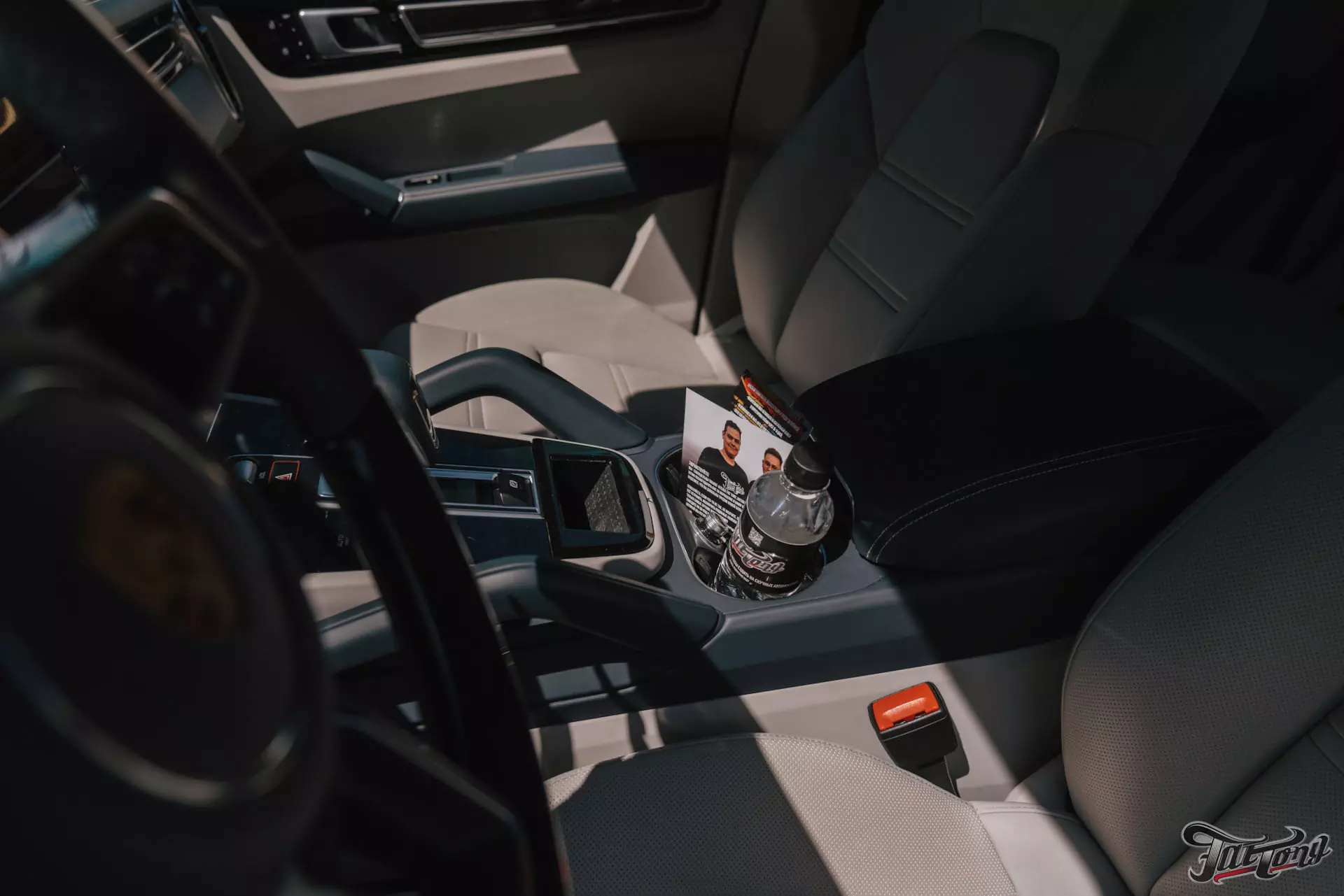 Porsche Cayenne. Оклейка в полиуретан. Окрас дисков